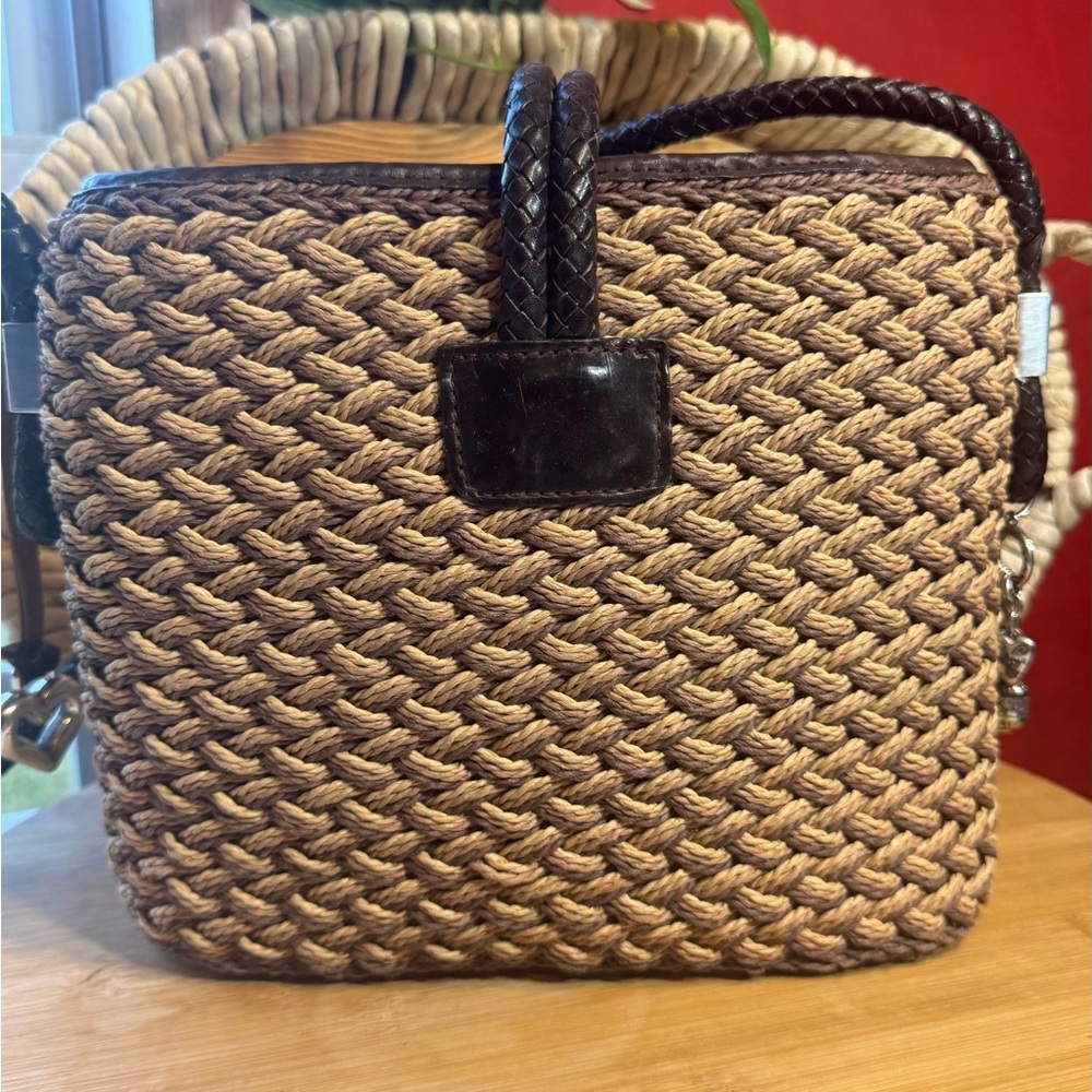 Brighton Woven Beige Brown Rattan Basket Purse Bag Leather Straps Silver Charms - Picture 3 of 13